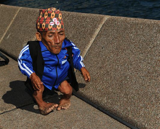 worlds shortest adult person worlds shortest adult person